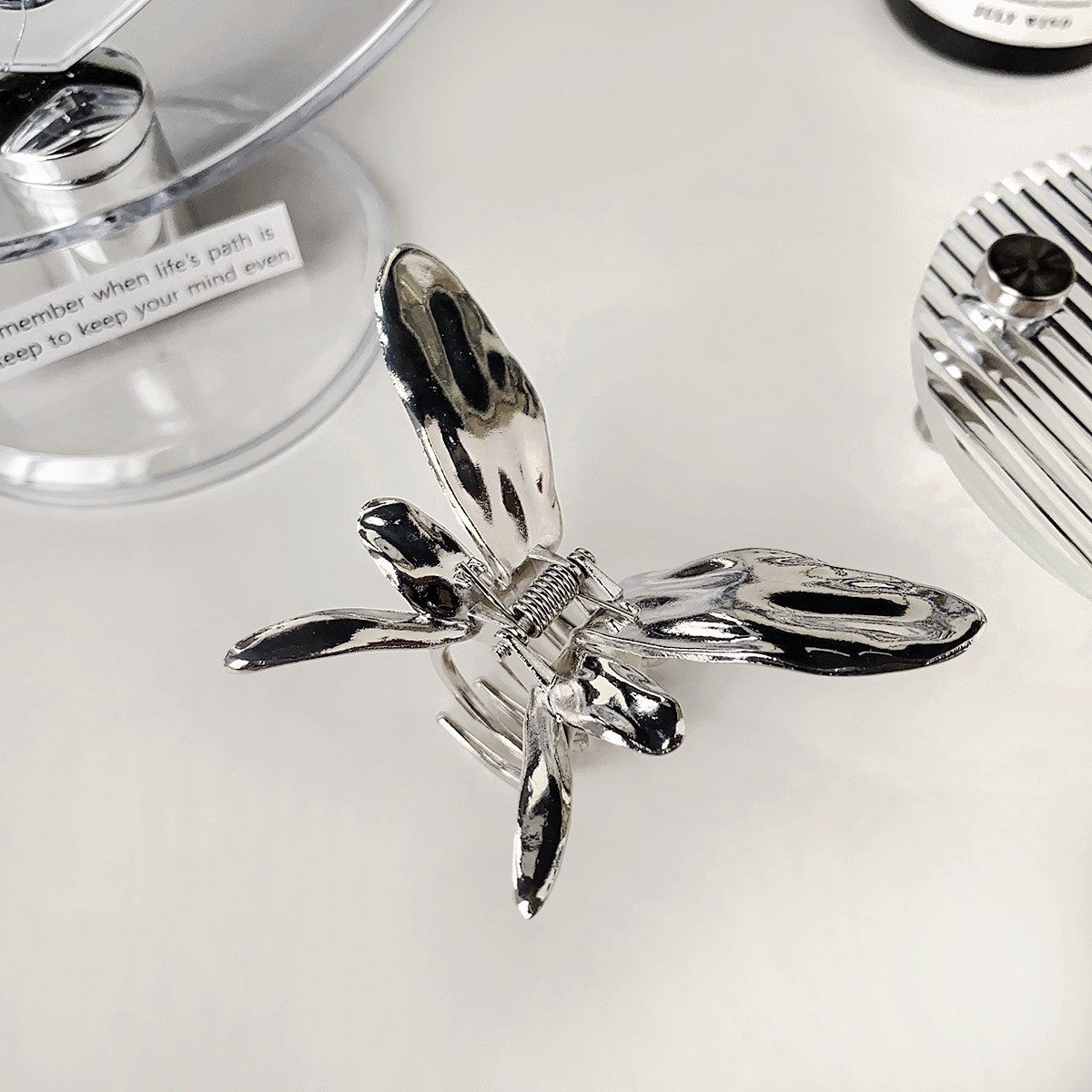 Elegant Style Hollow Butterfly Tassel Alloy Barrettes
